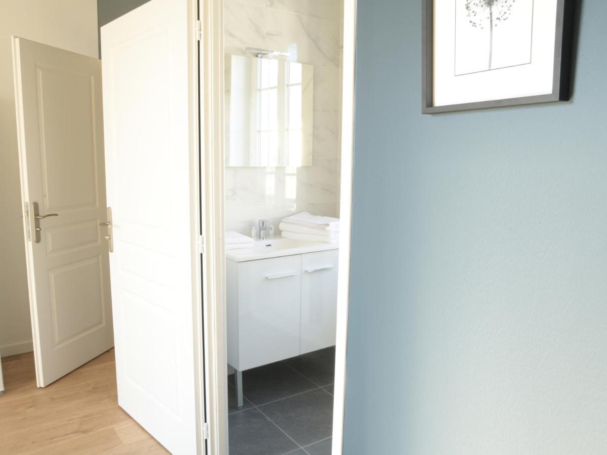 T2 De 55M2 Avec Toit Terrasse, Hyper Centre, Wifi, Draps, Savons Et Serviettes Fournis Cognac Oda fotoğraf